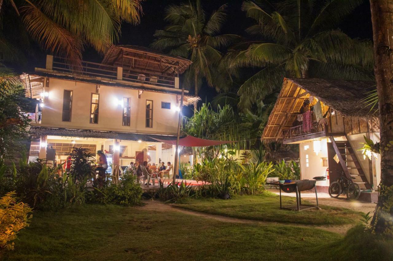 Готель Kawili Siargao Хенераль-Луна Екстер'єр фото